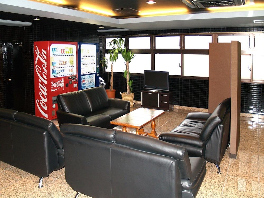 Hotel Livemax Budget Сагамихара Экстерьер фото