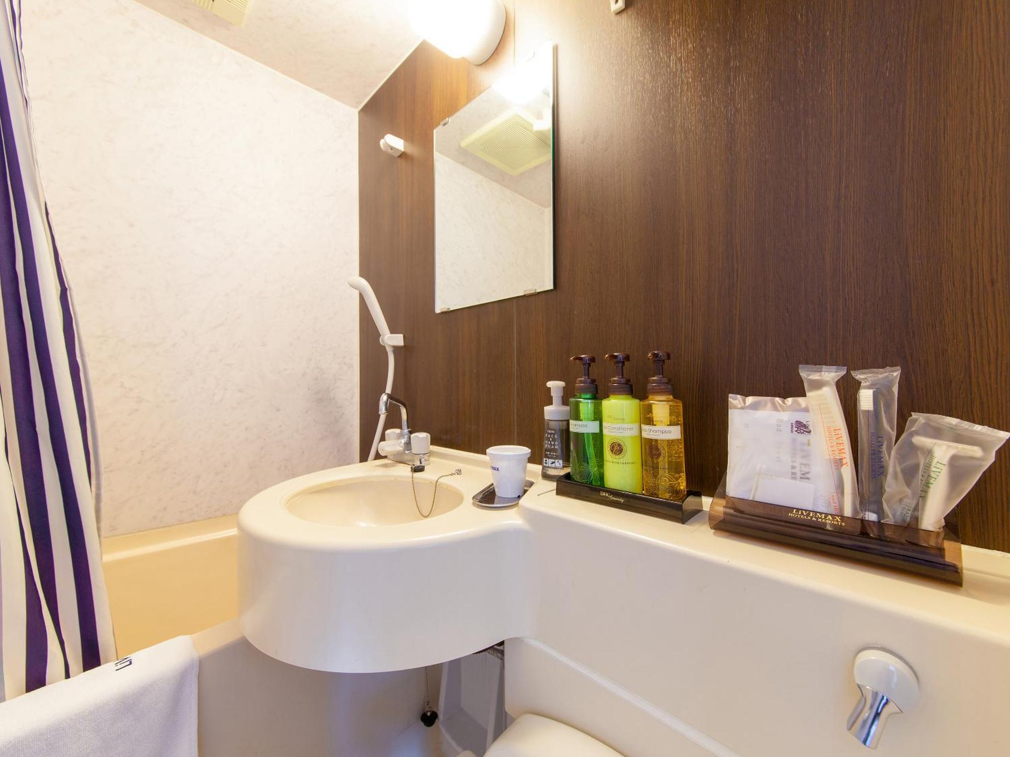 Hotel Livemax Budget Сагамихара Экстерьер фото