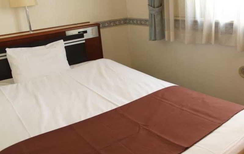 Hotel Livemax Budget Сагамихара Экстерьер фото